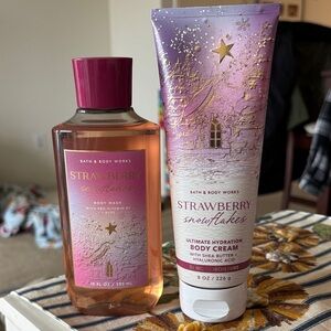 Strawberry Snowflakes Bath & Body Works Set